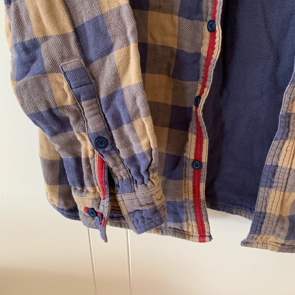 Columbia button up shirt - Picture 3 of 5